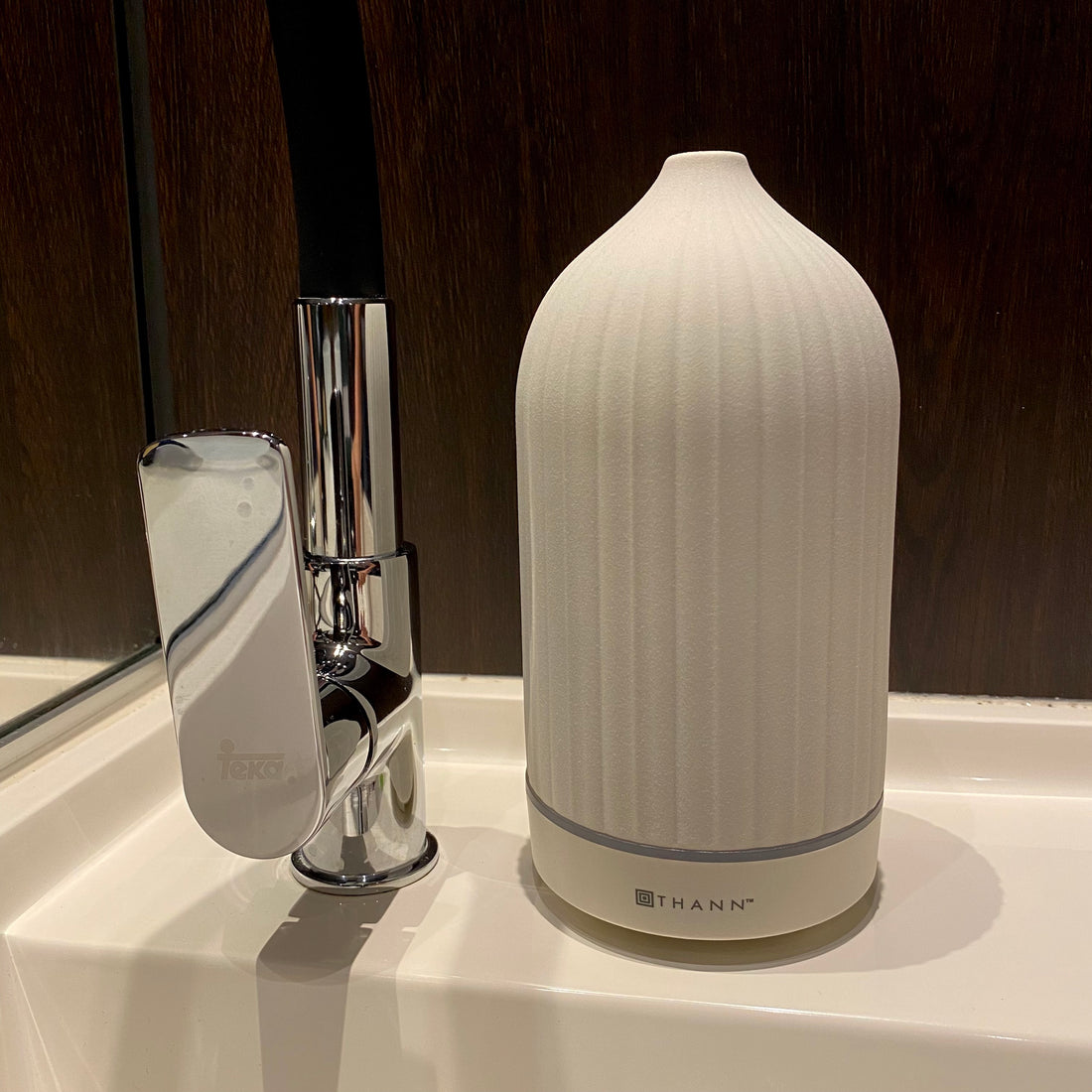 White Peony Aroma Diffuser - THANN Singapore