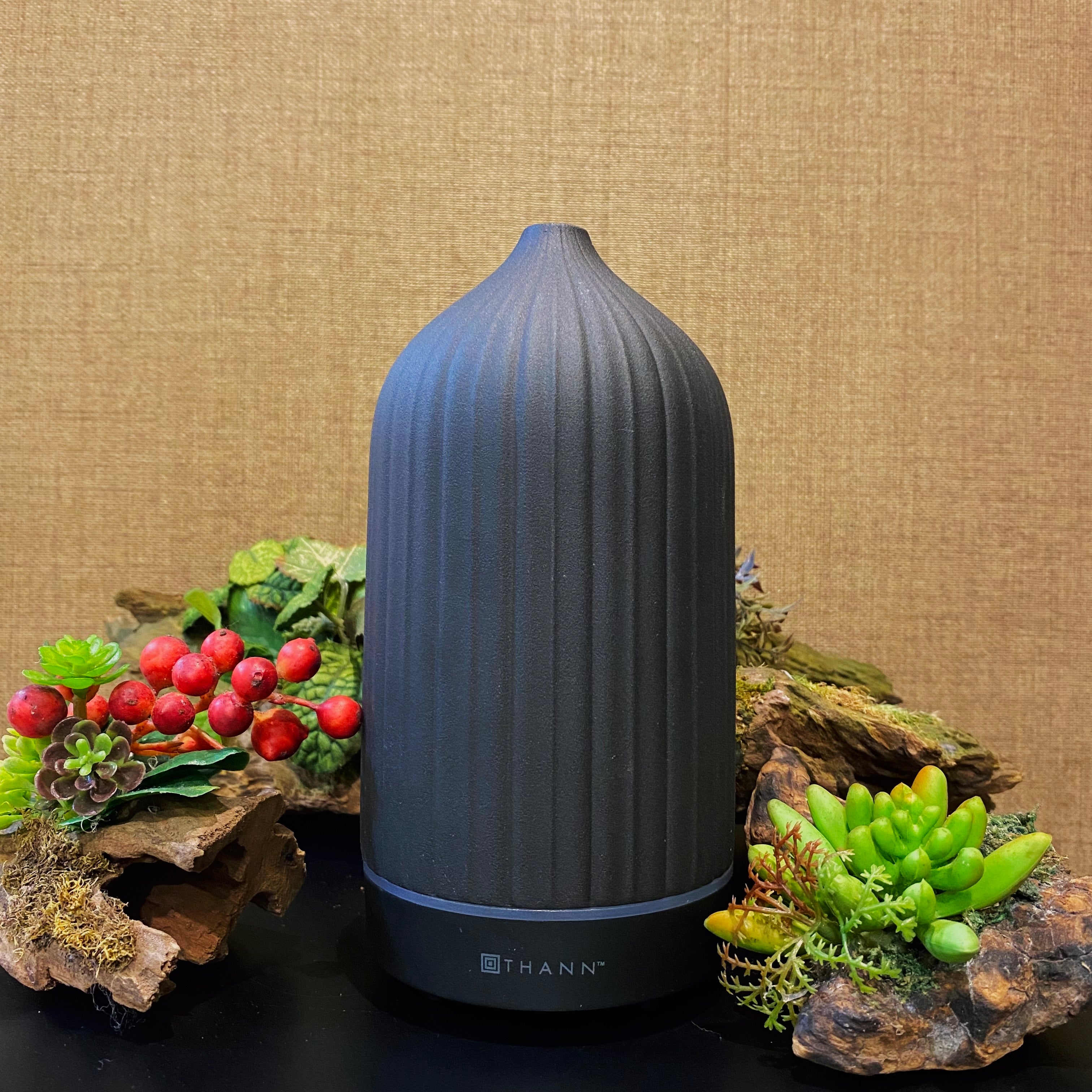 Poni Diffusers Black Peony Aroma Diffuser – THANN Singapore
